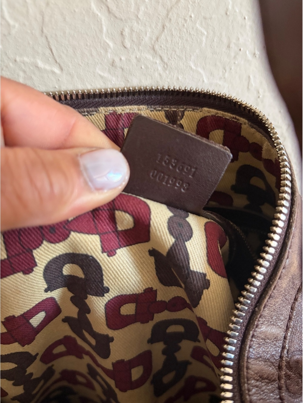 🔥 SALE TODAY 🔥 Gucci guccissima leather studded Pelham hobo - Picture 7 of 9